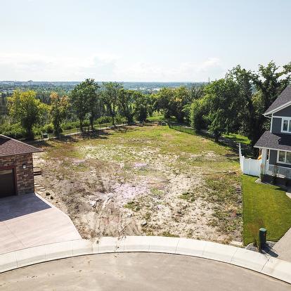 Large Pie Lot with City Views of Red Deer